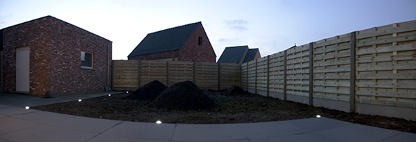 Ingesloten